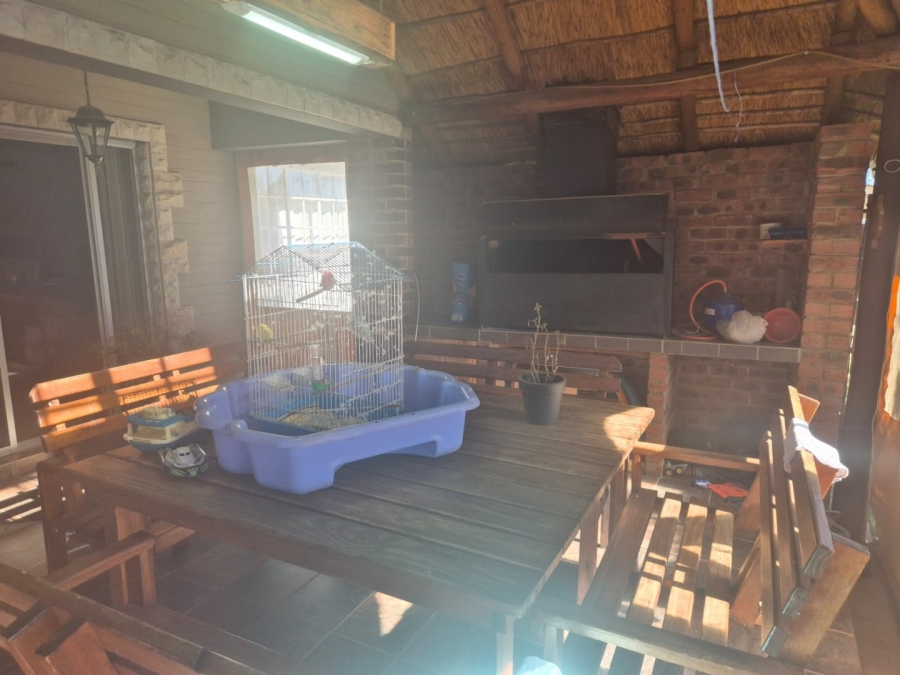 4 Bedroom Property for Sale in Fichardt Park Free State